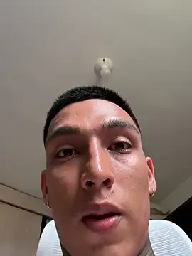 Sendfer from StripChat