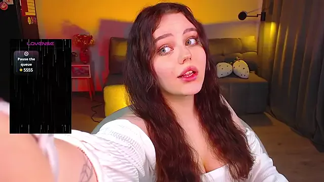 Girls: try live performances with matured performers, from dancing to quirks, in a variety of beautiful sex cams.