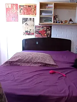 sereluxz from StripChat is Freechat