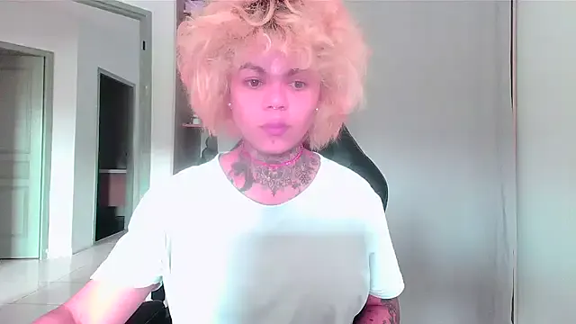 Serena__vedette from StripChat