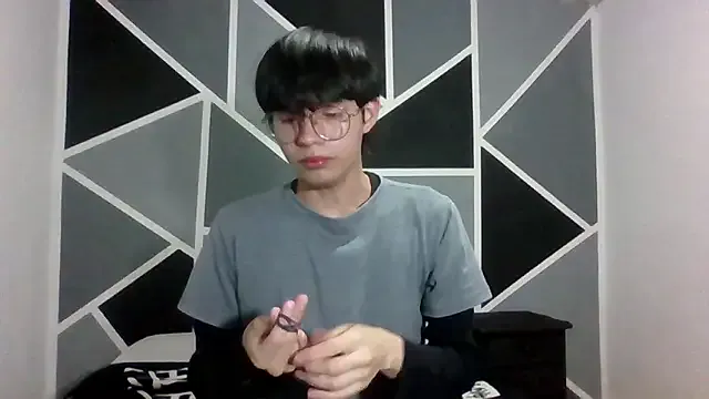 seung_vinblue from StripChat is Freechat