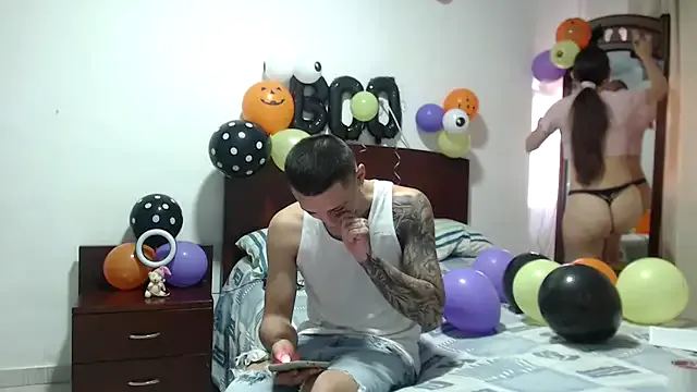 Girls: try live performances with matured performers, from dancing to quirks, in a variety of beautiful sex cams.