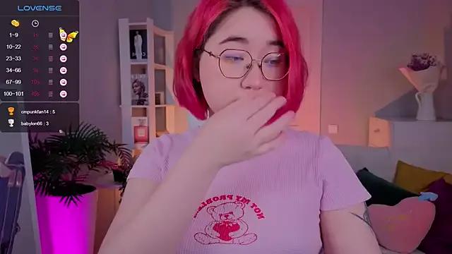 Sexy_Peachy from StripChat is Freechat