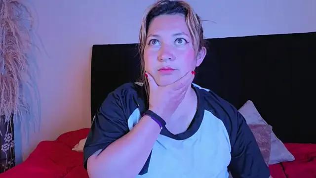 Girls: try live performances with matured performers, from dancing to quirks, in a variety of beautiful sex cams.