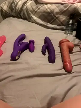 sexyBrunettex1 from StripChat is Freechat