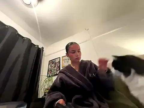 sexygoddessjessy from StripChat is Freechat