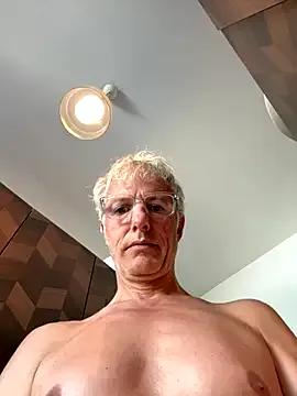 SexyLeon8 from StripChat is Freechat