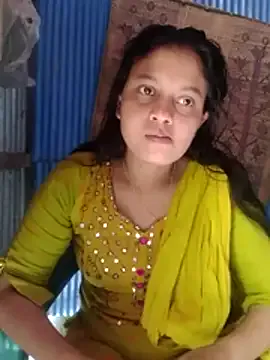 sexylive1100 from StripChat is Freechat