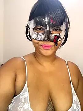 Sexysilva24 from StripChat is Freechat