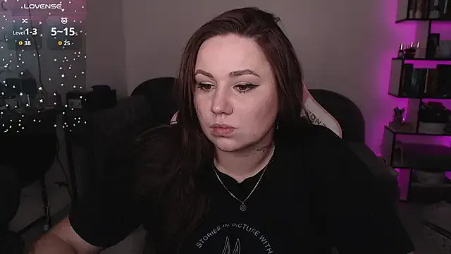 Girls: try live performances with matured performers, from dancing to quirks, in a variety of beautiful sex cams.