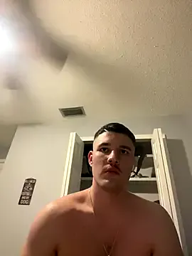 Shaded24 from StripChat is Freechat