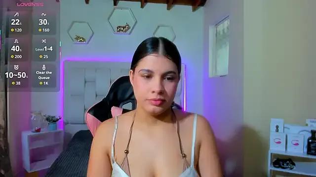 shanakendall from StripChat is Freechat