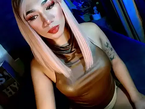 Shane_cumsalot from StripChat