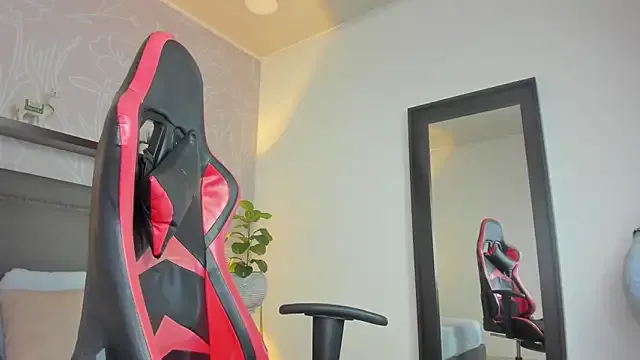 shanel_smithh from StripChat is Freechat