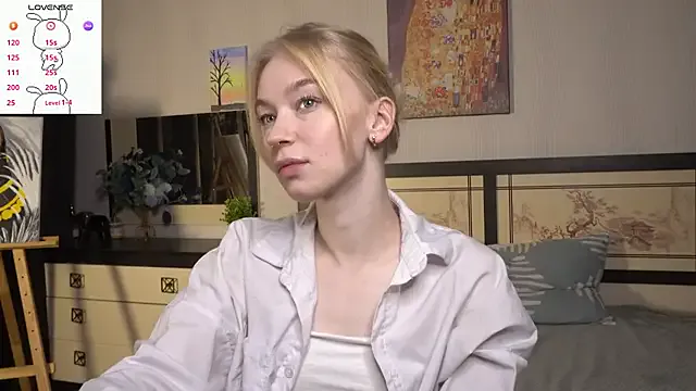 ShanelTunon from StripChat is Freechat