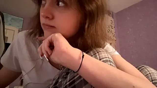 ShannanJou from StripChat is Freechat