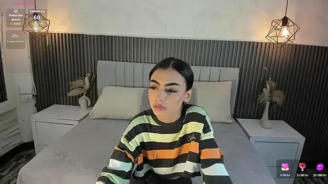SHANONCLARK from StripChat is Freechat