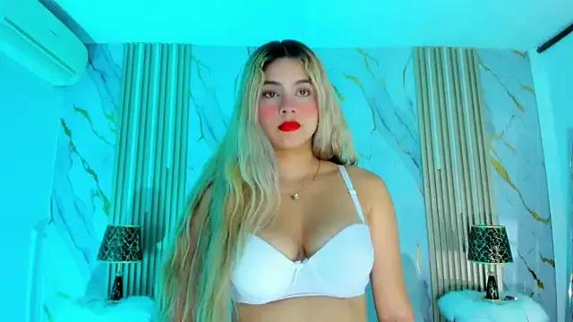 sharon_greey from StripChat is Freechat