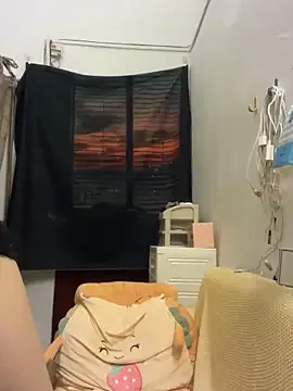 sharony_x from StripChat is Freechat
