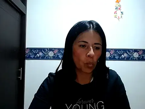 Sharoon_cheerry from StripChat