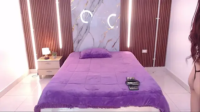 shena_nomy1 from StripChat is Freechat