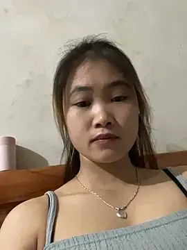 show-hana from StripChat is Freechat
