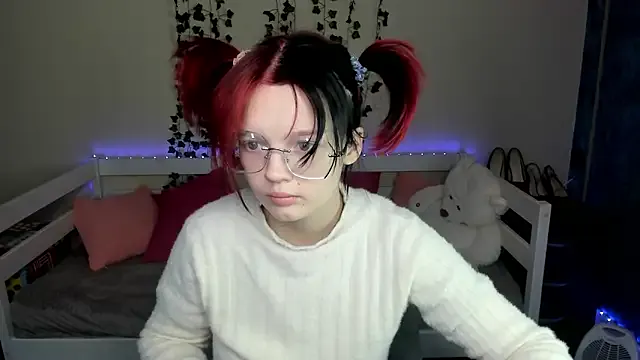 Girls: try live performances with matured performers, from dancing to quirks, in a variety of beautiful sex cams.