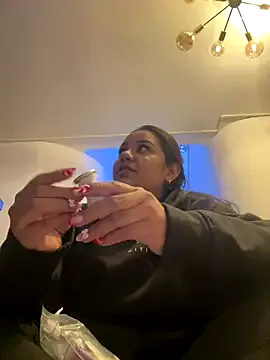 SienaWild from StripChat is Freechat