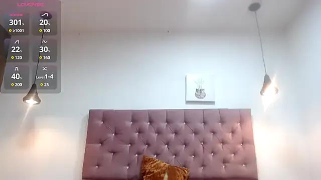 Girls: try live performances with matured performers, from dancing to quirks, in a variety of beautiful sex cams.