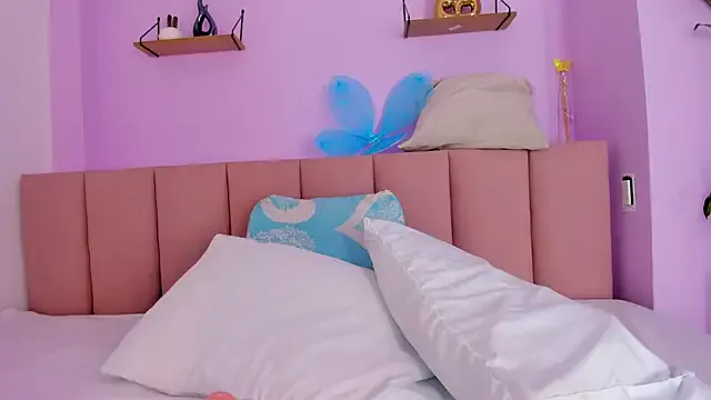 sienna_mg from StripChat is Freechat