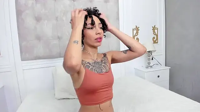 SilvanaOwen from StripChat