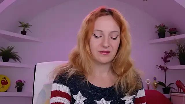SimaGoldy from StripChat is Freechat