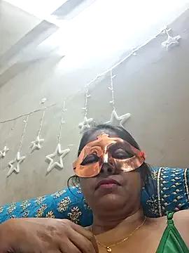 SIMIHOT from StripChat is Freechat