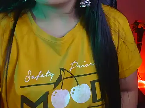 simran_darling1 from StripChat is Freechat