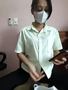 singlemom_sexy from StripChat is Freechat