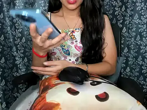 Siri-Apple from StripChat