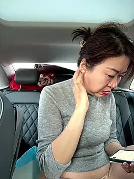 siru-love from StripChat is Freechat