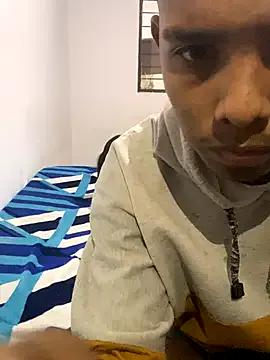 Skinny3-0 from StripChat is Freechat