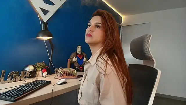 Skylar__Desire from StripChat is Freechat