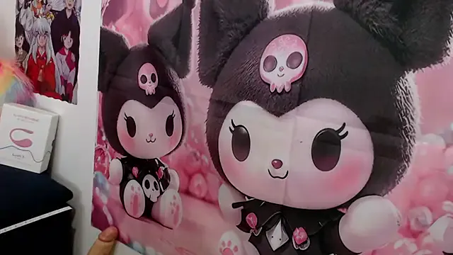 Small-ziraily from StripChat is Freechat