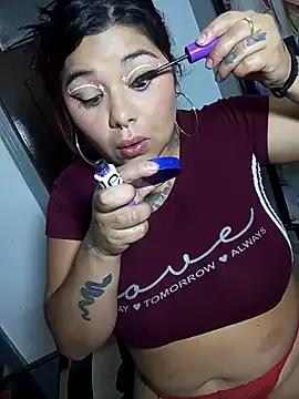 snow_belle from StripChat is Freechat