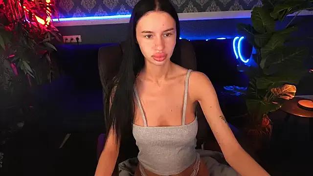 Girls: try live performances with matured performers, from dancing to quirks, in a variety of beautiful sex cams.