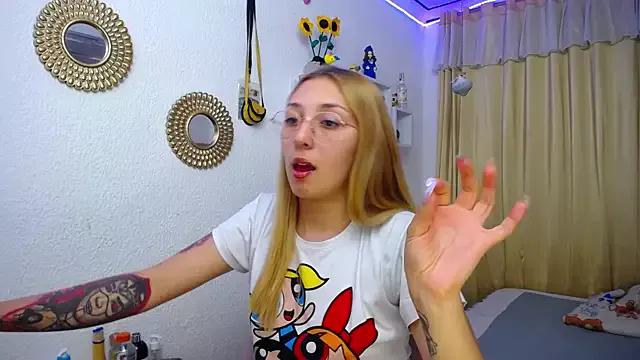 Girls: try live performances with matured performers, from dancing to quirks, in a variety of beautiful sex cams.