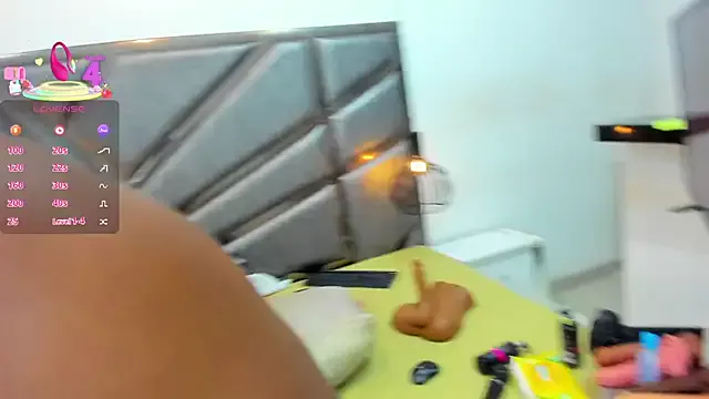 Sofi_hill from StripChat