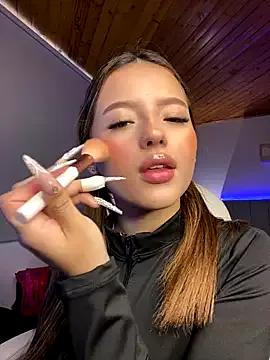 Sofia18_pinkk from StripChat is Freechat
