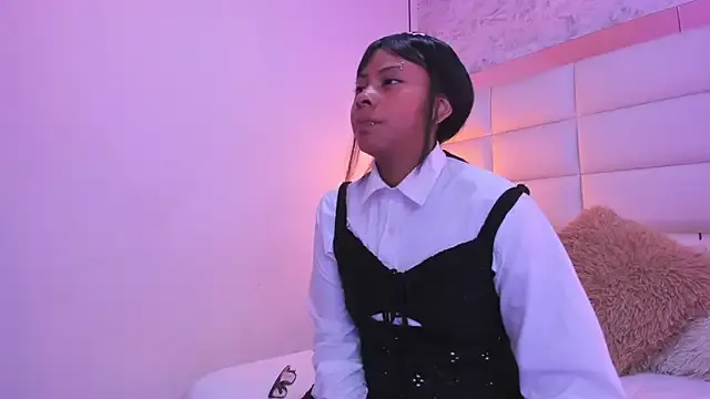 Sofia_clk from StripChat is Freechat