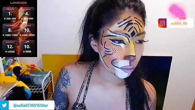 Girls: try live performances with matured performers, from dancing to quirks, in a variety of beautiful sex cams.