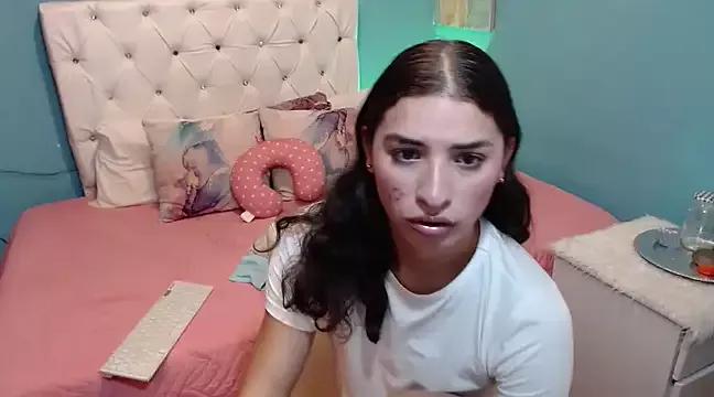 Girls: try live performances with matured performers, from dancing to quirks, in a variety of beautiful sex cams.