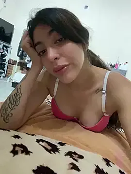 sofiasekrets from StripChat is Freechat