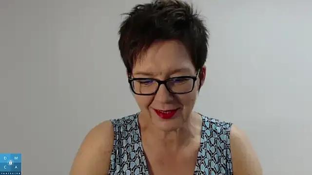 Sofie69Velvet from StripChat is Freechat